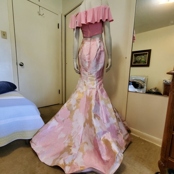 NWT Jovani Two Piece Pink Metallic Mermaid Prom Gown Size 2 - Picture 15 of 16